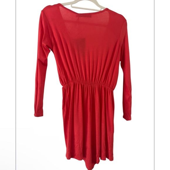 Boohoo Aveline Wrap Front Jersey Romper NWT - Picture 2 of 3